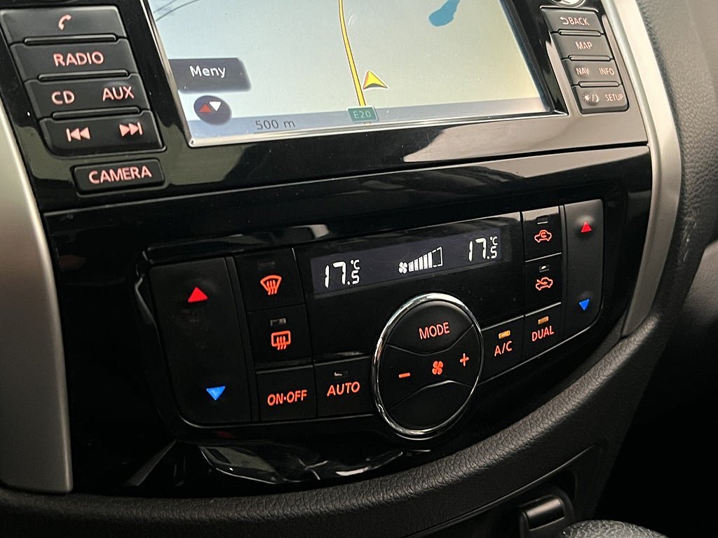 Vehicle Image 28