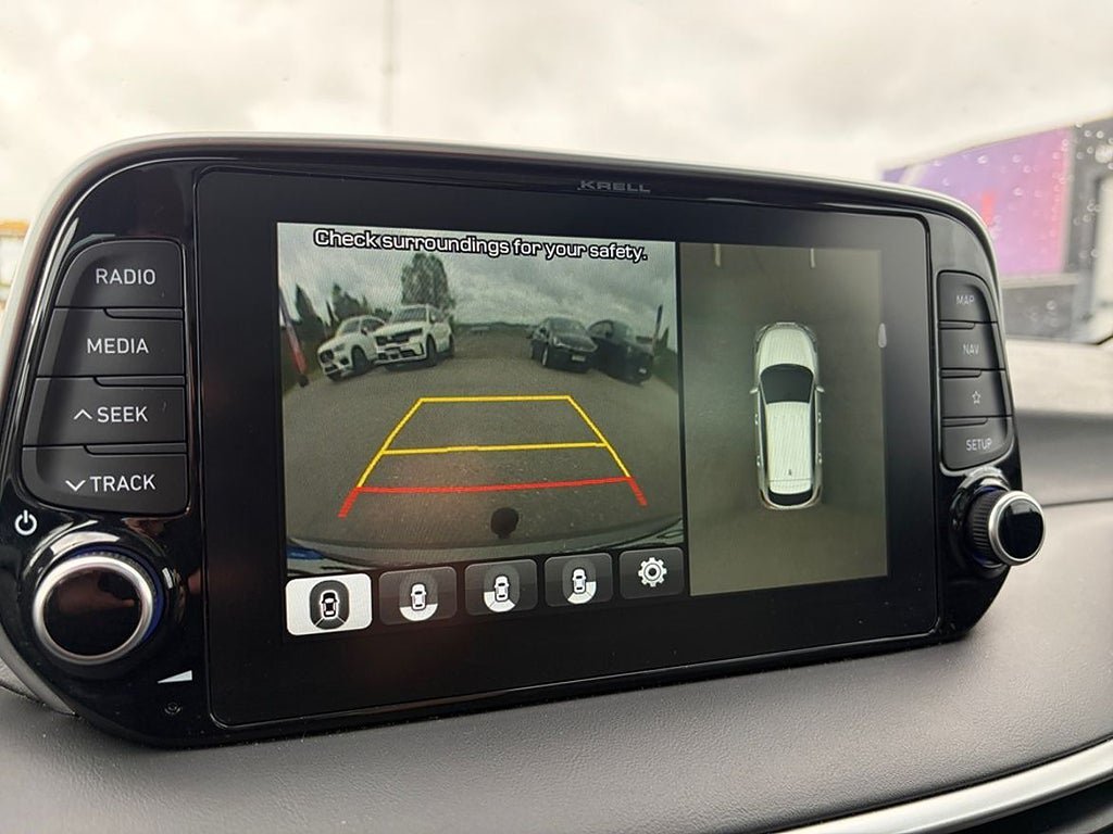 Vehicle Image 19