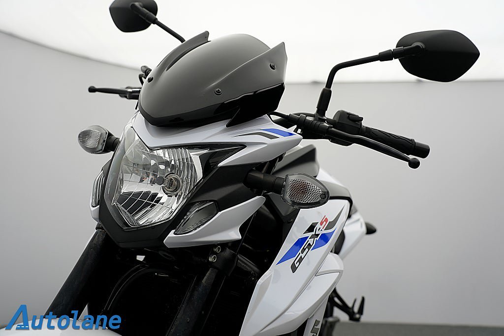 Vehicle Image 21