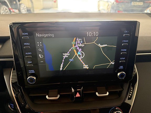 Vehicle Image 10