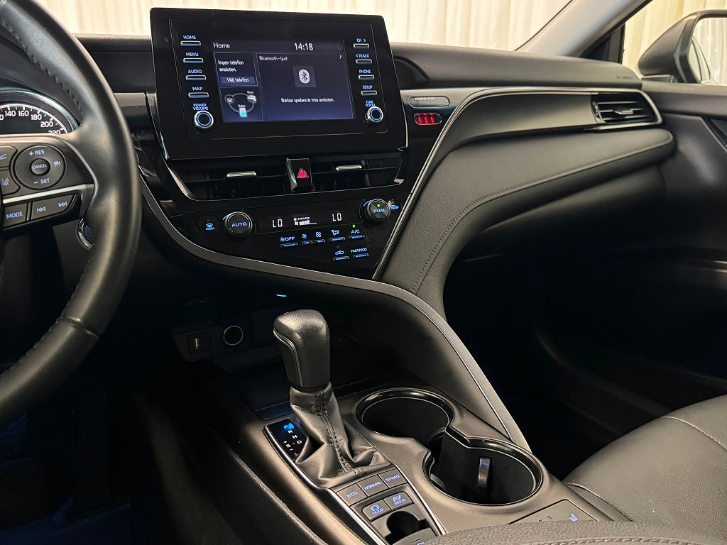 Vehicle Image 22
