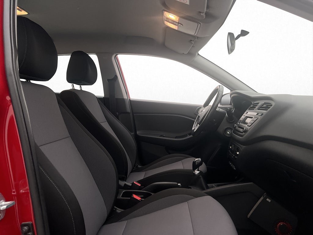 Vehicle Image 20