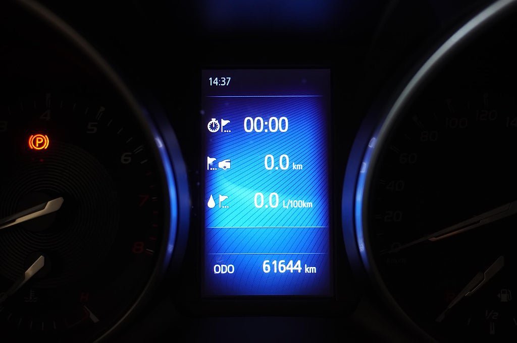 Vehicle Image 11