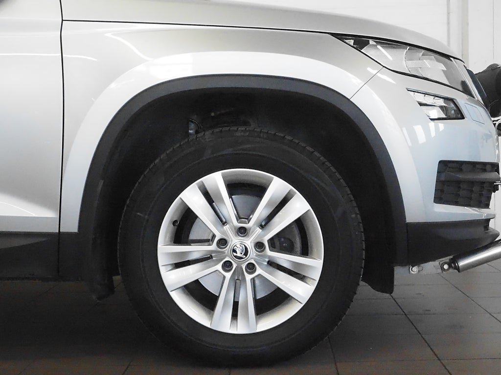 Vehicle Image 7