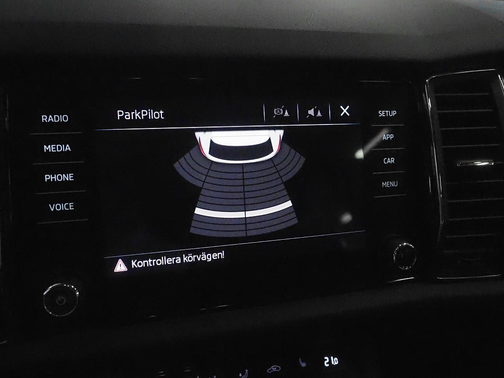 Vehicle Image 20