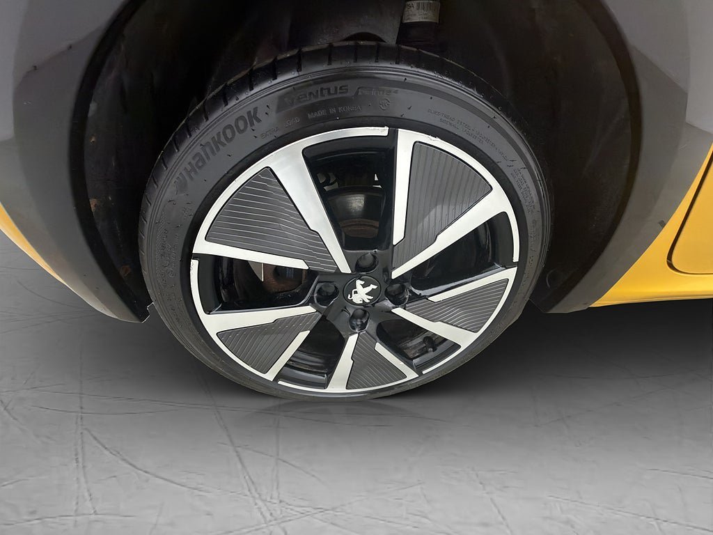 Vehicle Image 37