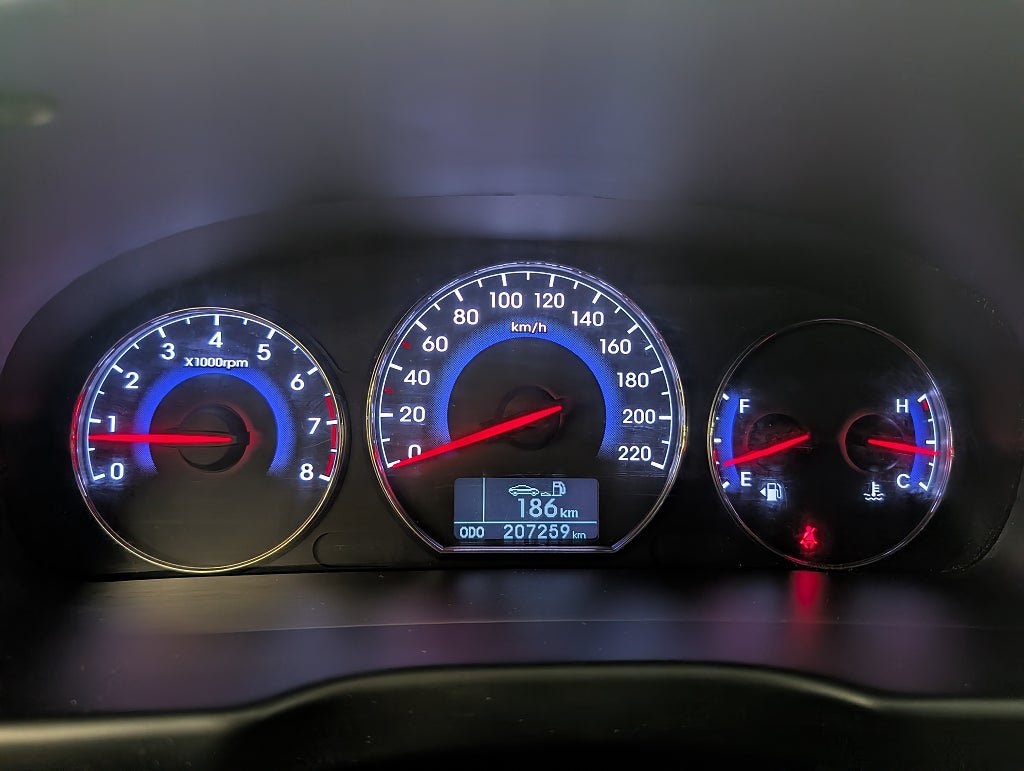 Vehicle Image 12