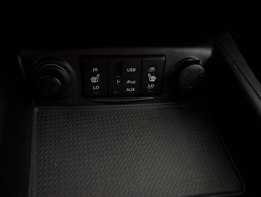 Vehicle Image 15