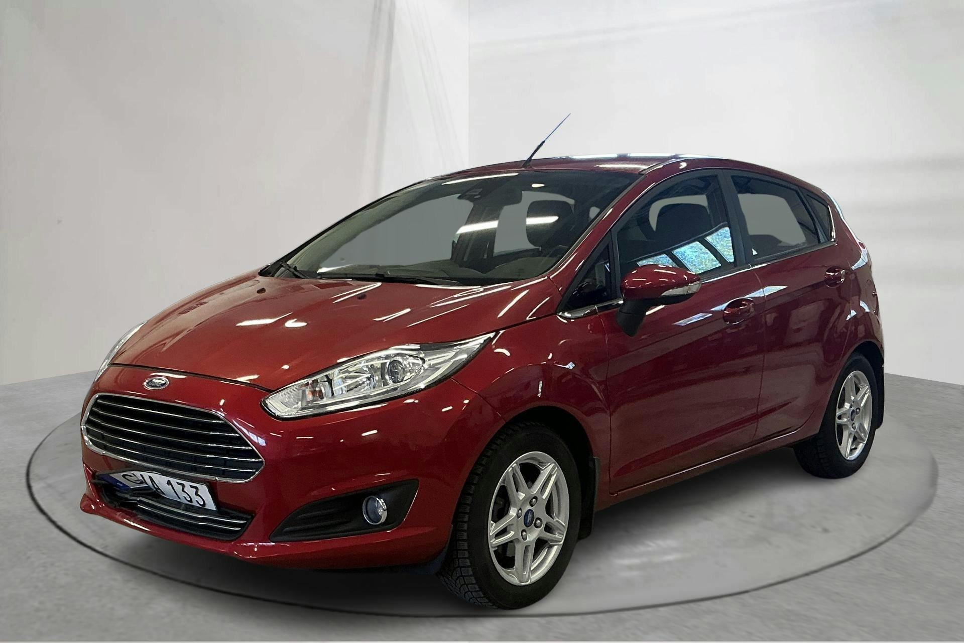 Vehicle Image 1