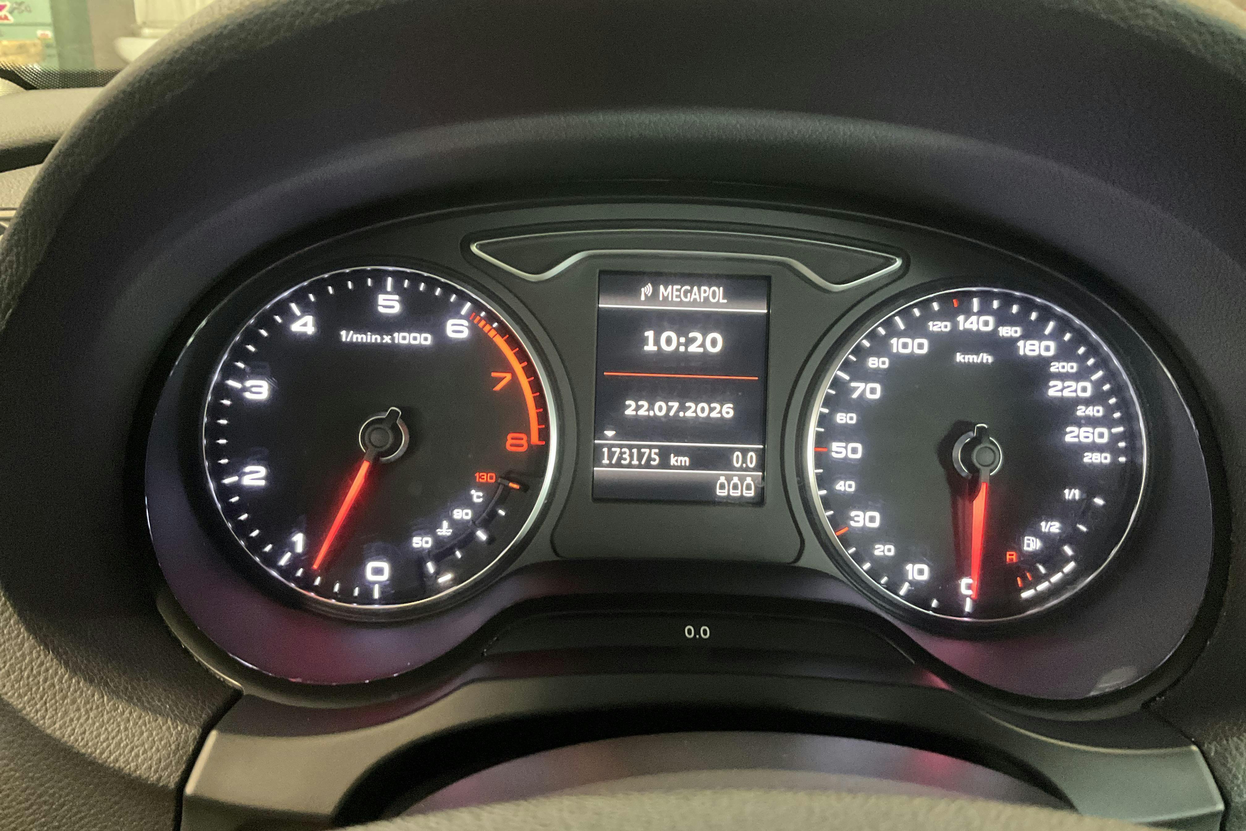 Vehicle Image 10