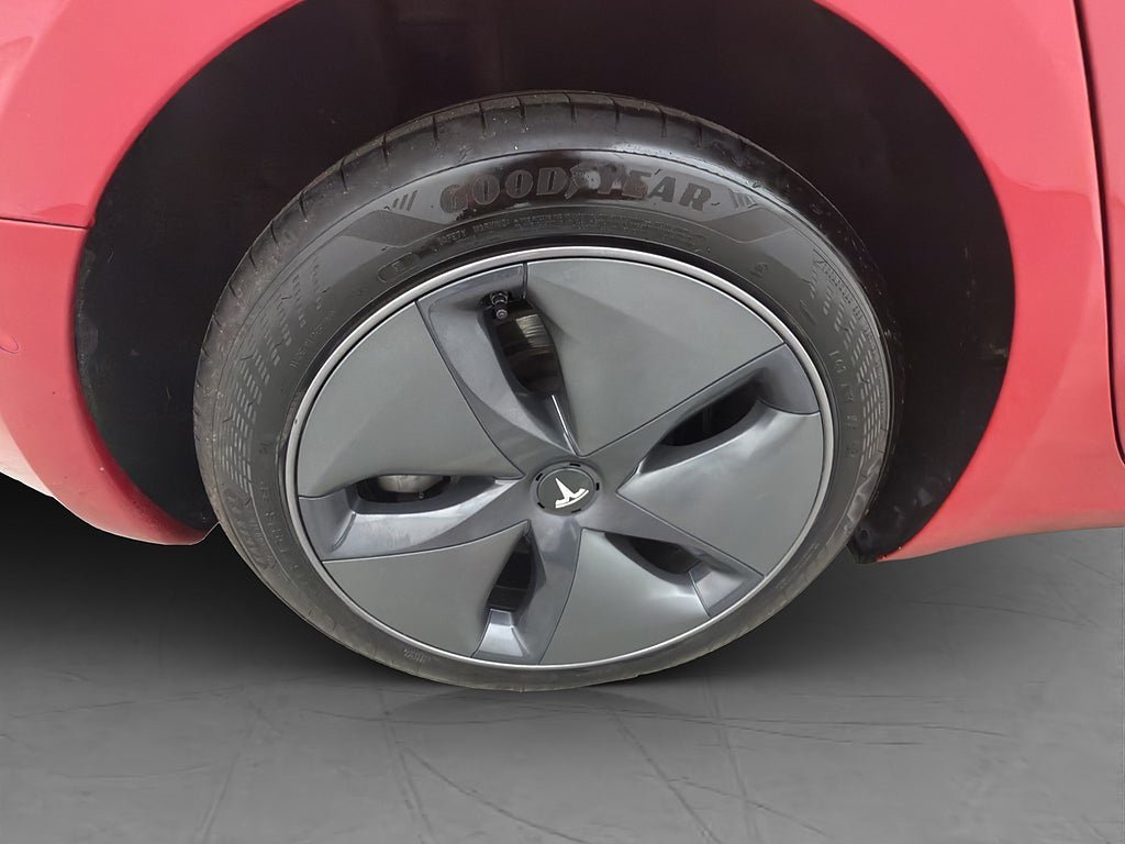 Vehicle Image 31