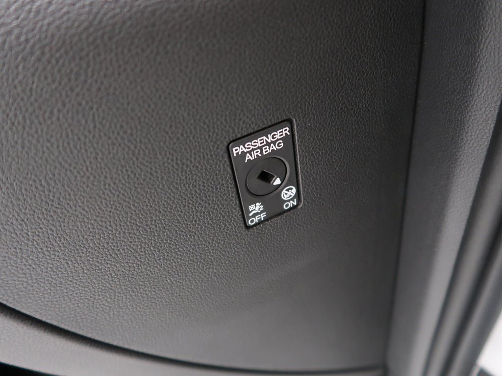 Vehicle Image 36