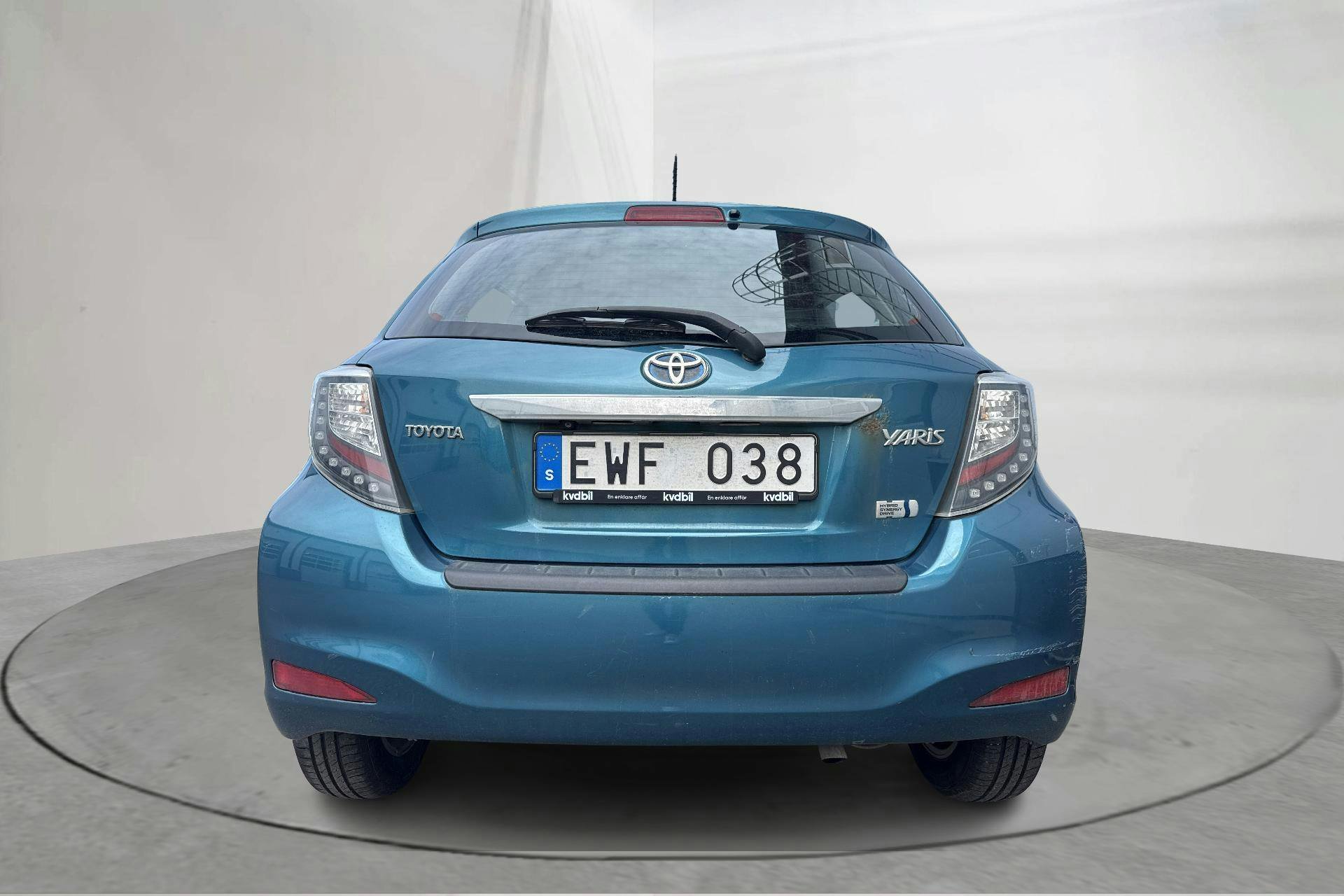 Vehicle Image 5