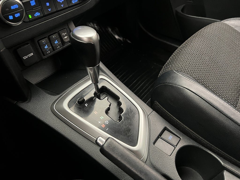 Vehicle Image 21