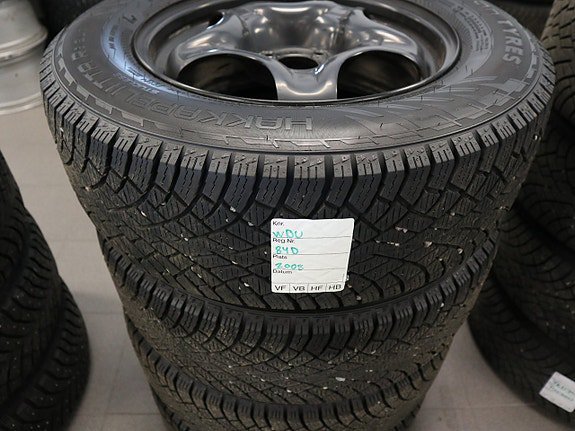 Vehicle Image 8