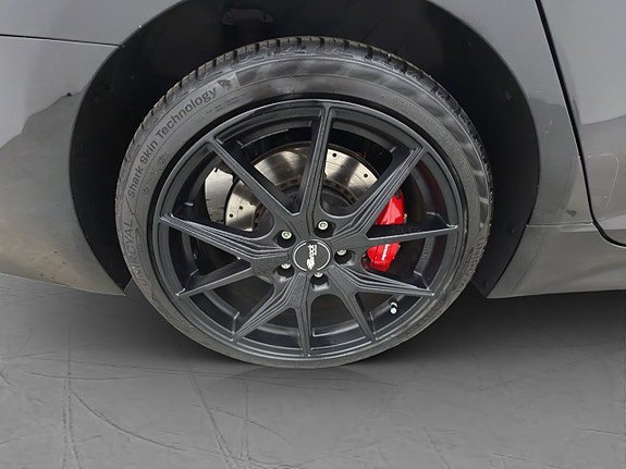 Vehicle Image 38