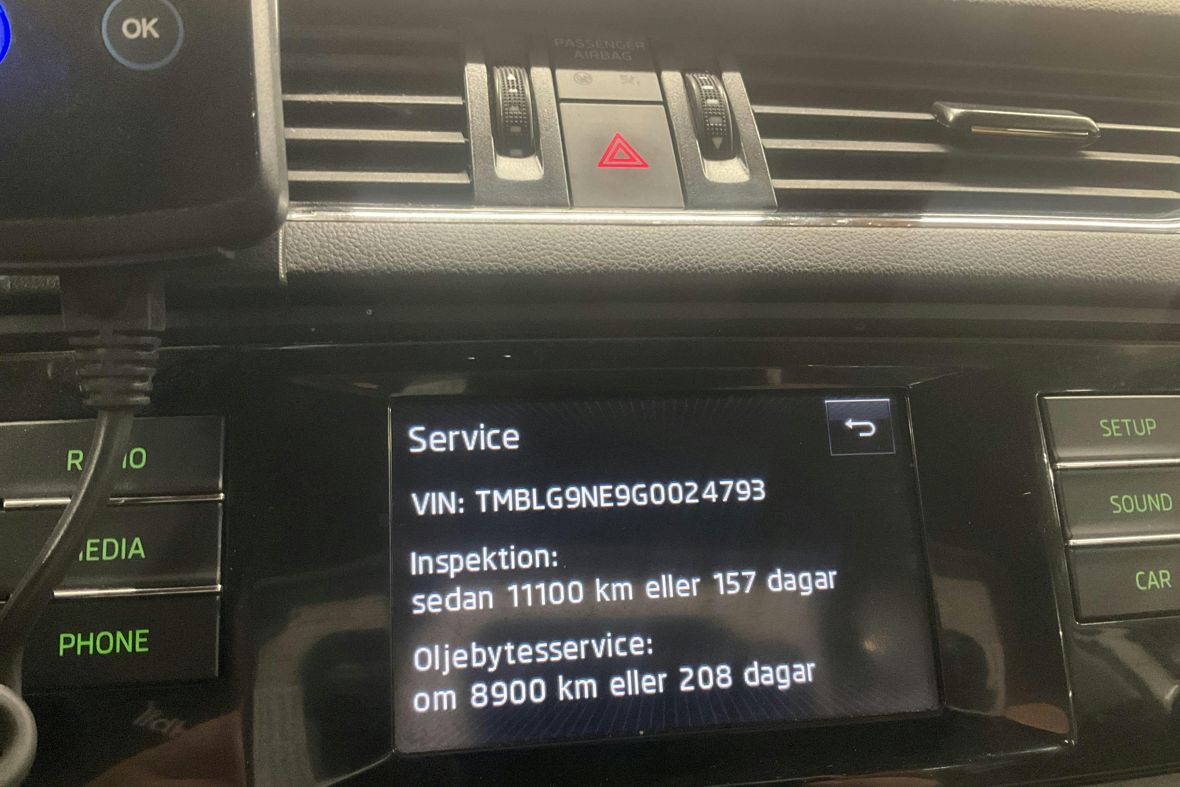 Vehicle Image 16