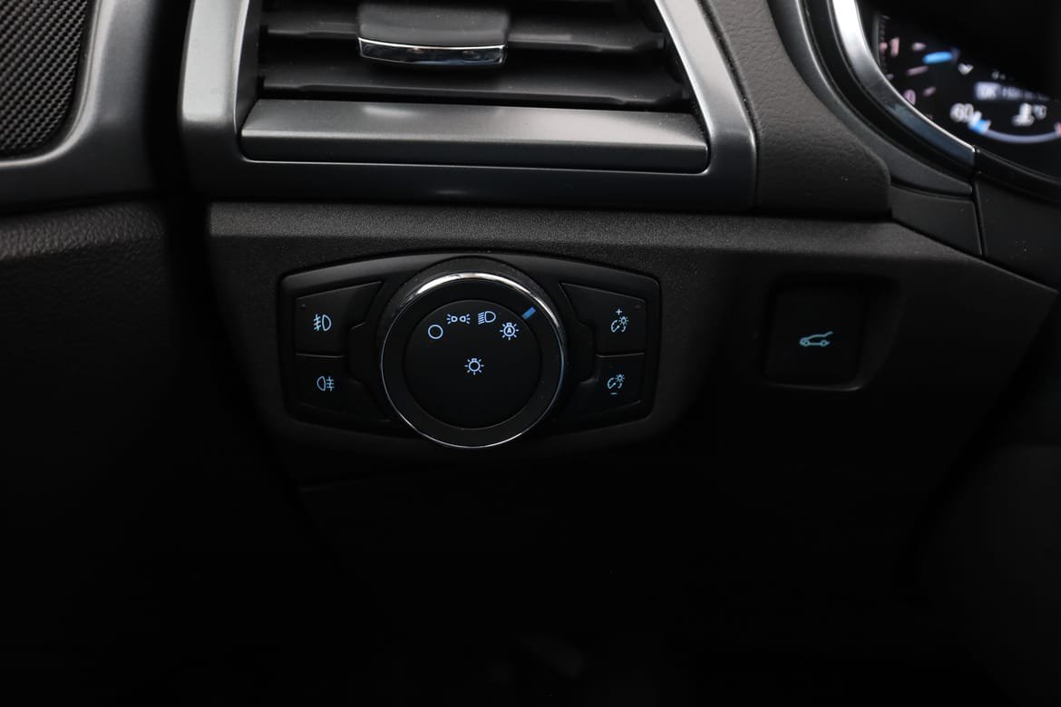 Vehicle Image 37