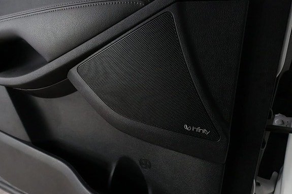 Vehicle Image 29