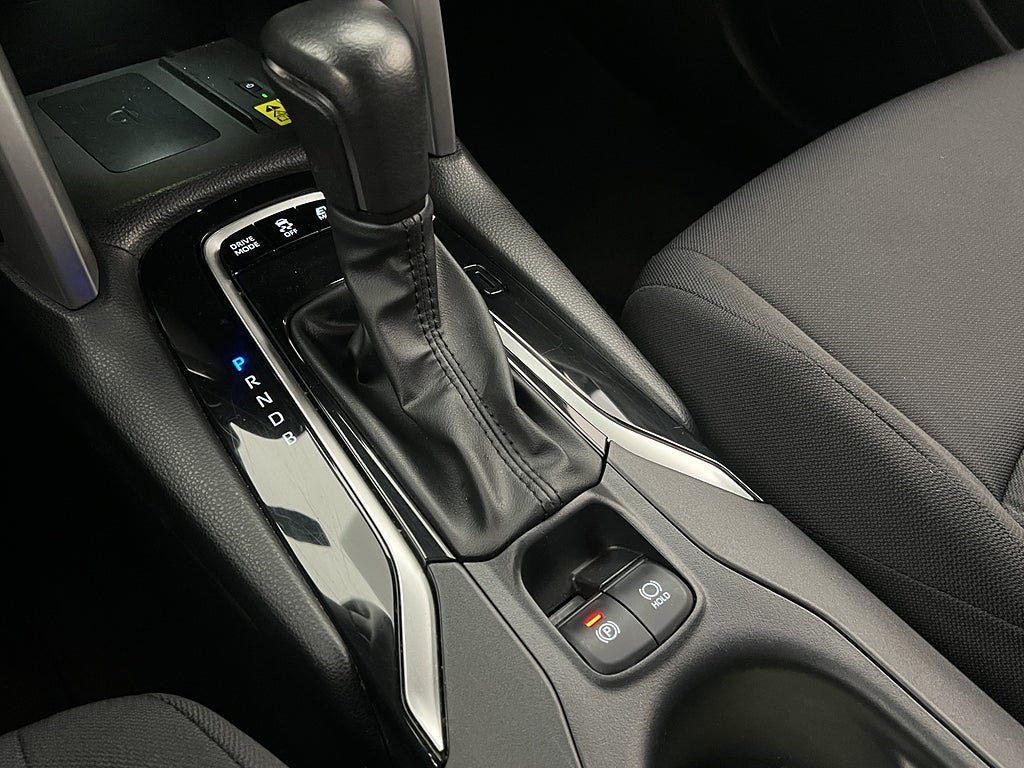 Vehicle Image 22