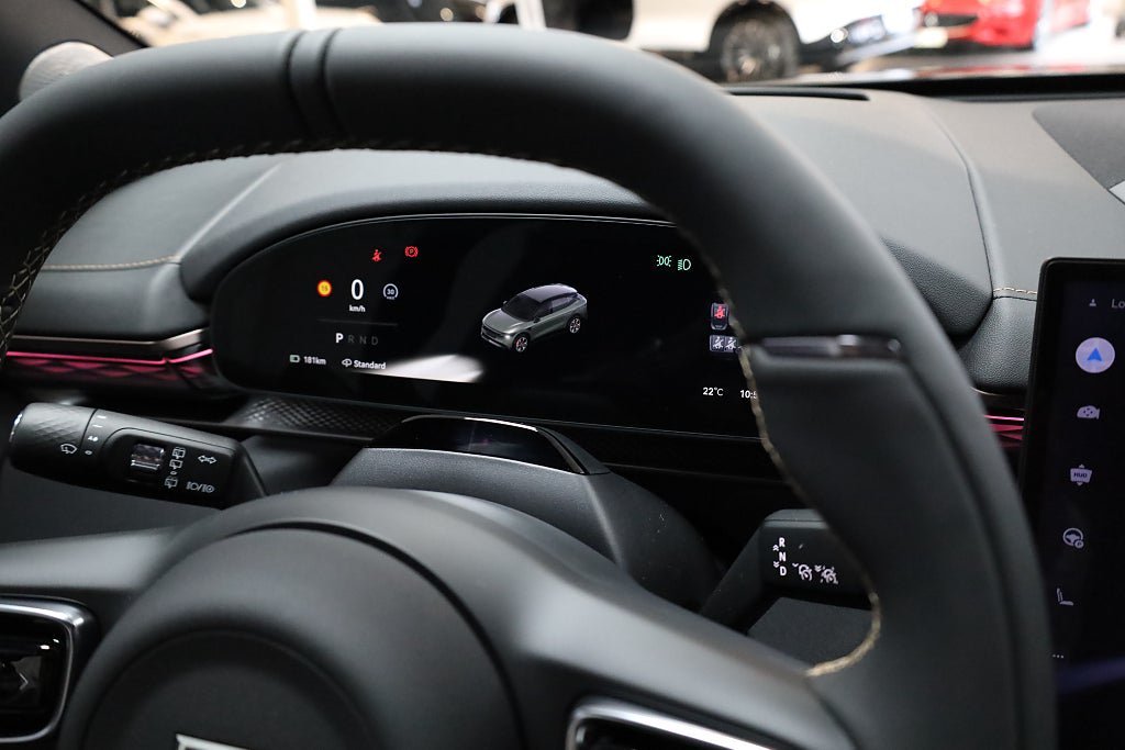Vehicle Image 30