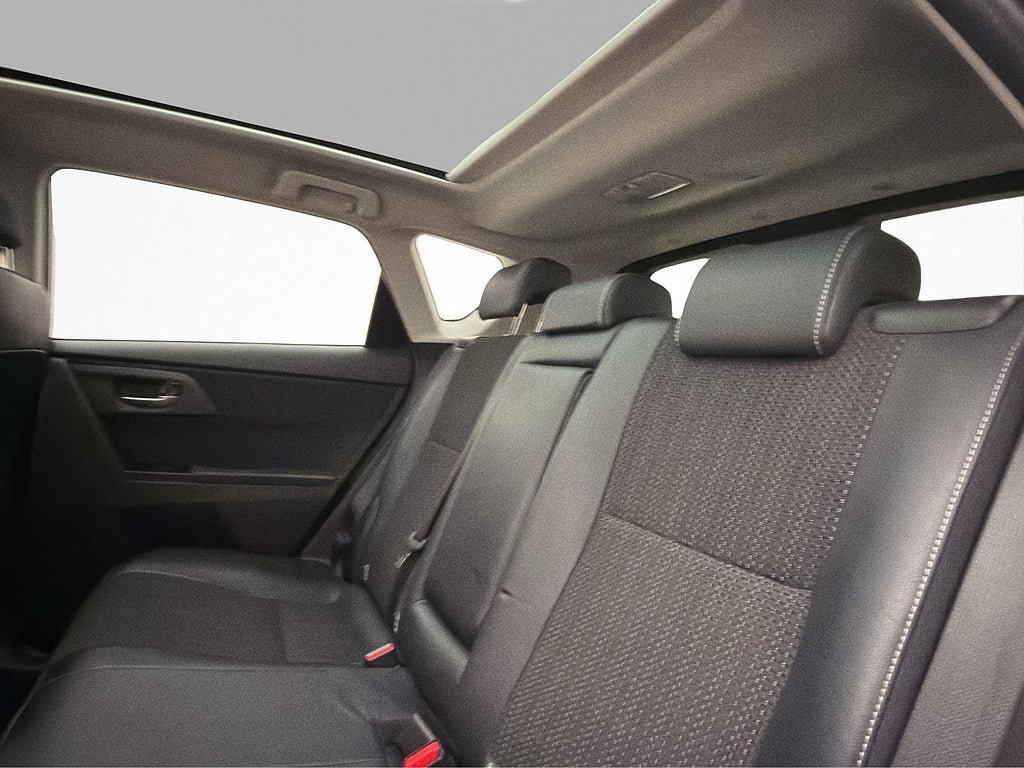 Vehicle Image 17