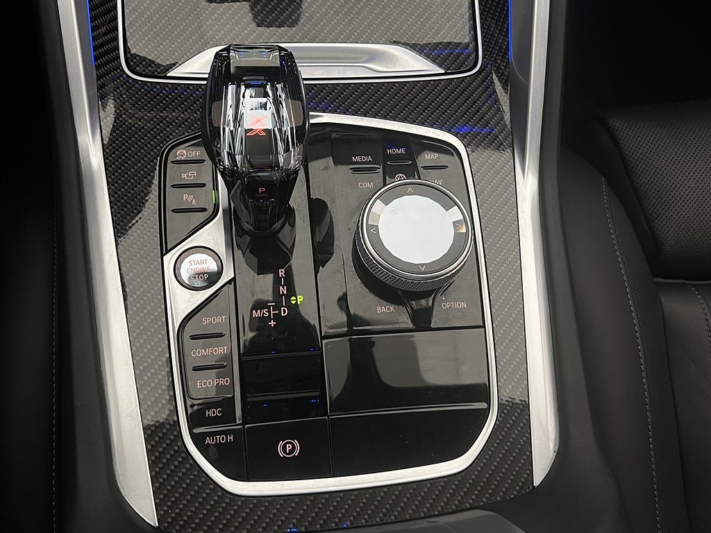Vehicle Image 33