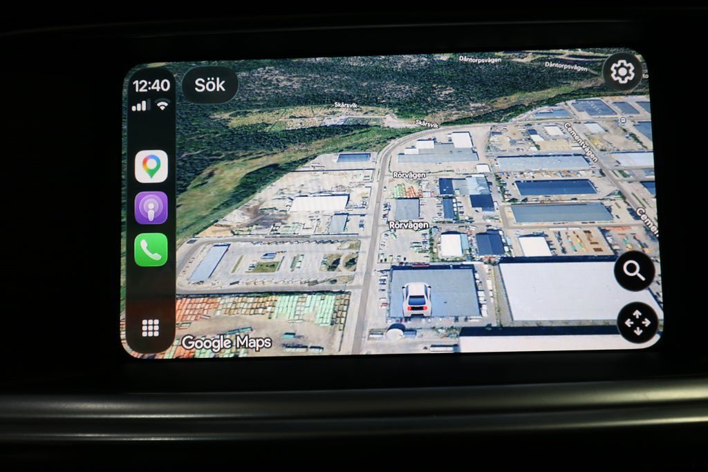 Vehicle Image 9