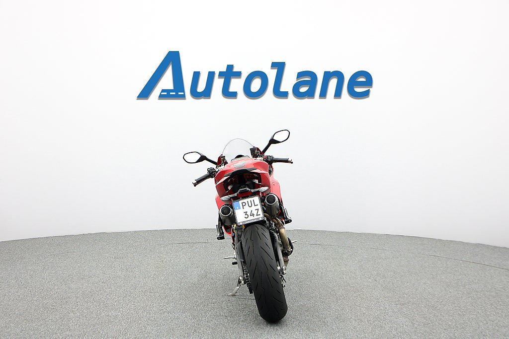 Vehicle Image 8