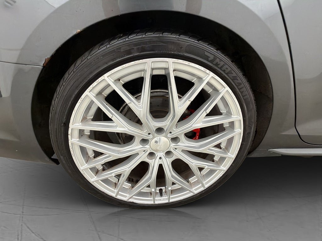 Vehicle Image 31