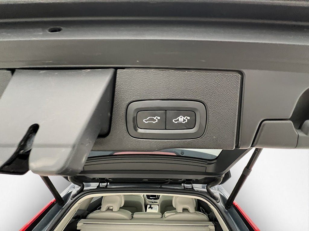Vehicle Image 38