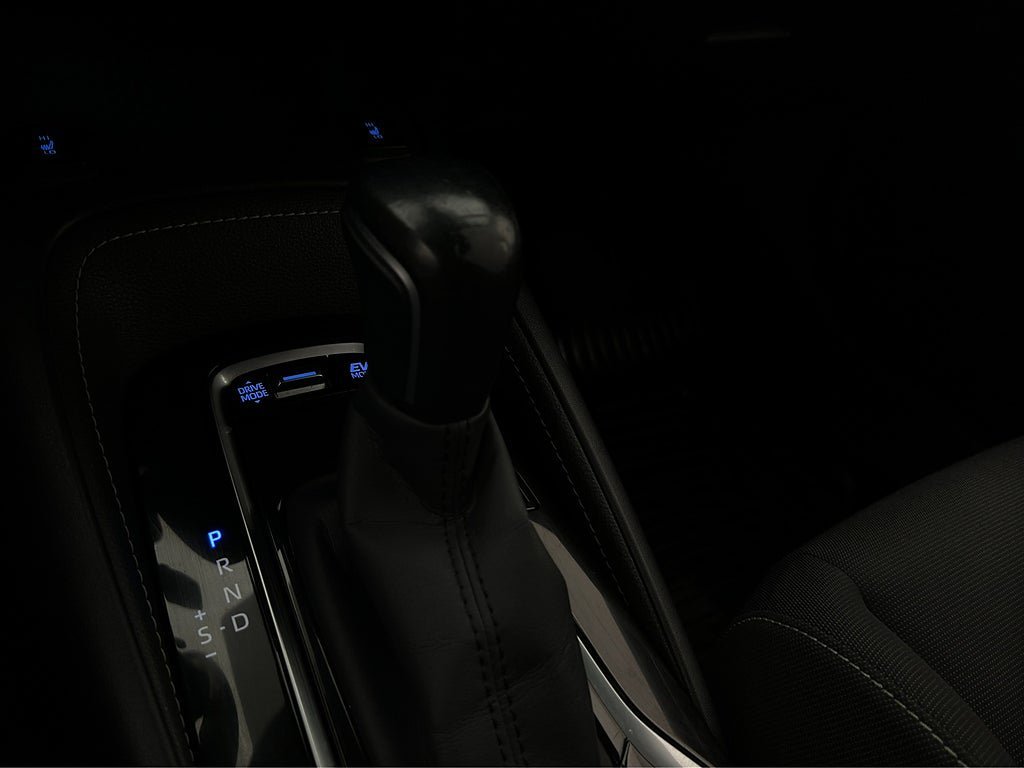 Vehicle Image 18