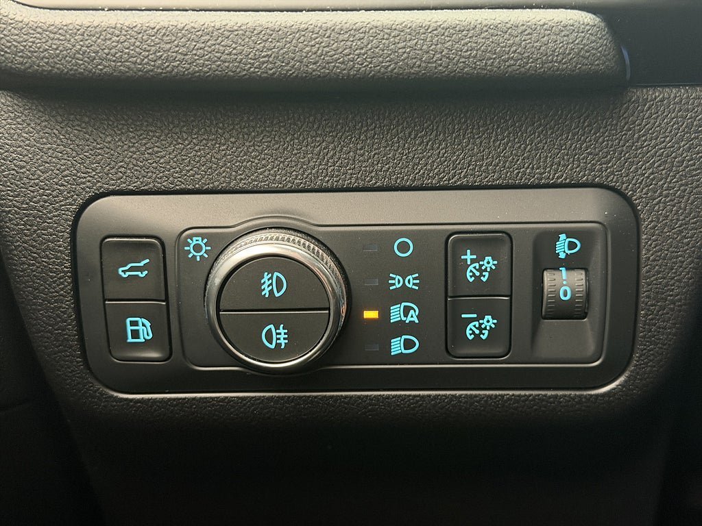 Vehicle Image 33