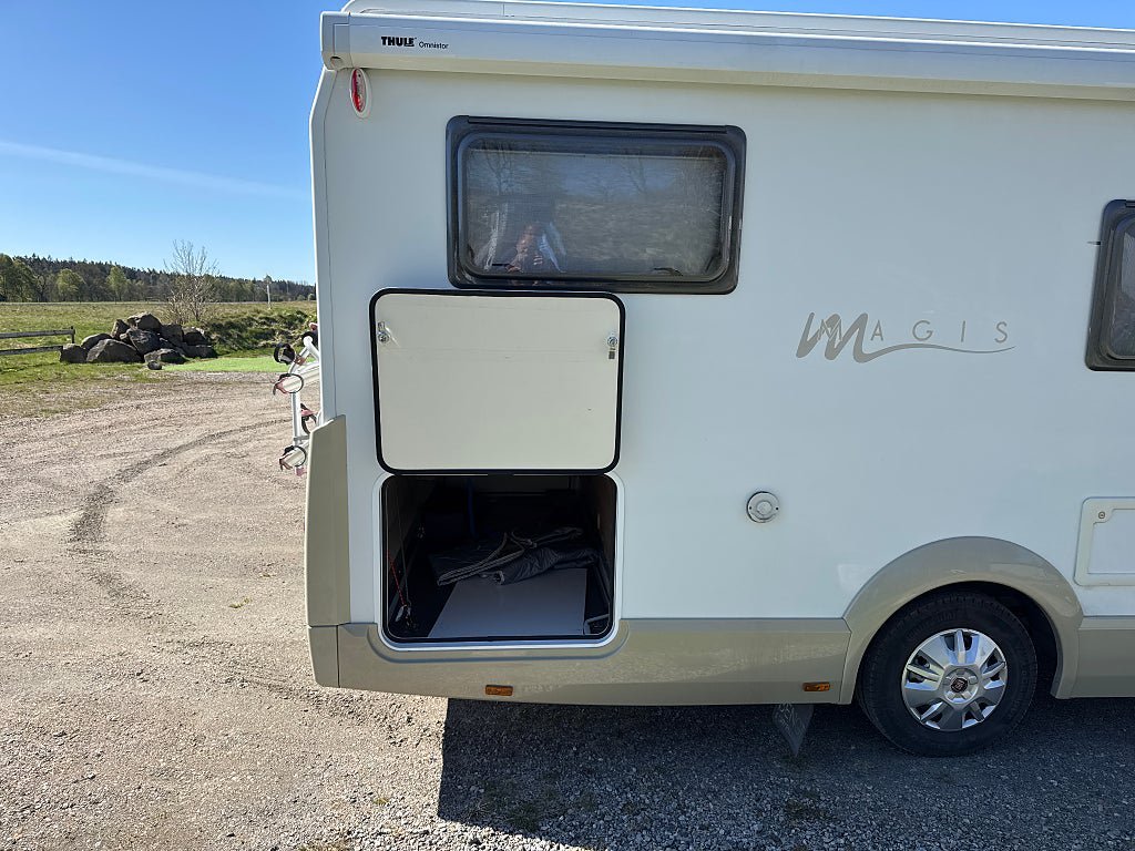 Vehicle Image 37