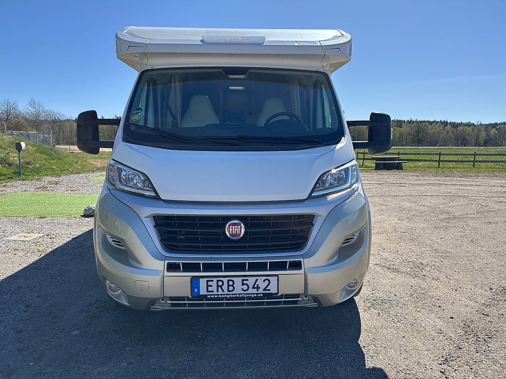 Vehicle Image 41