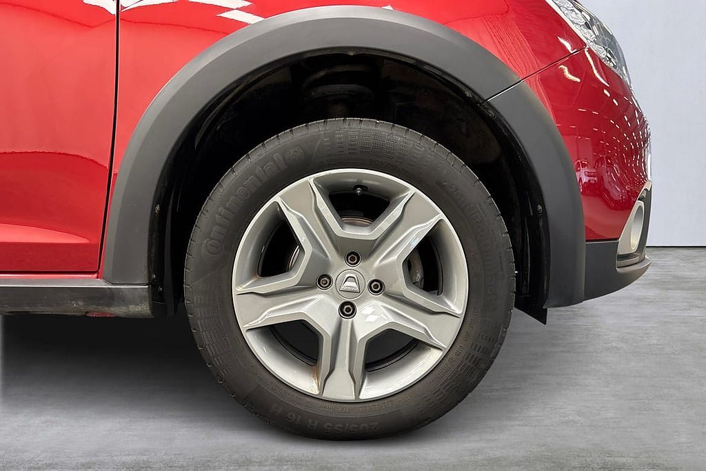 Vehicle Image 17