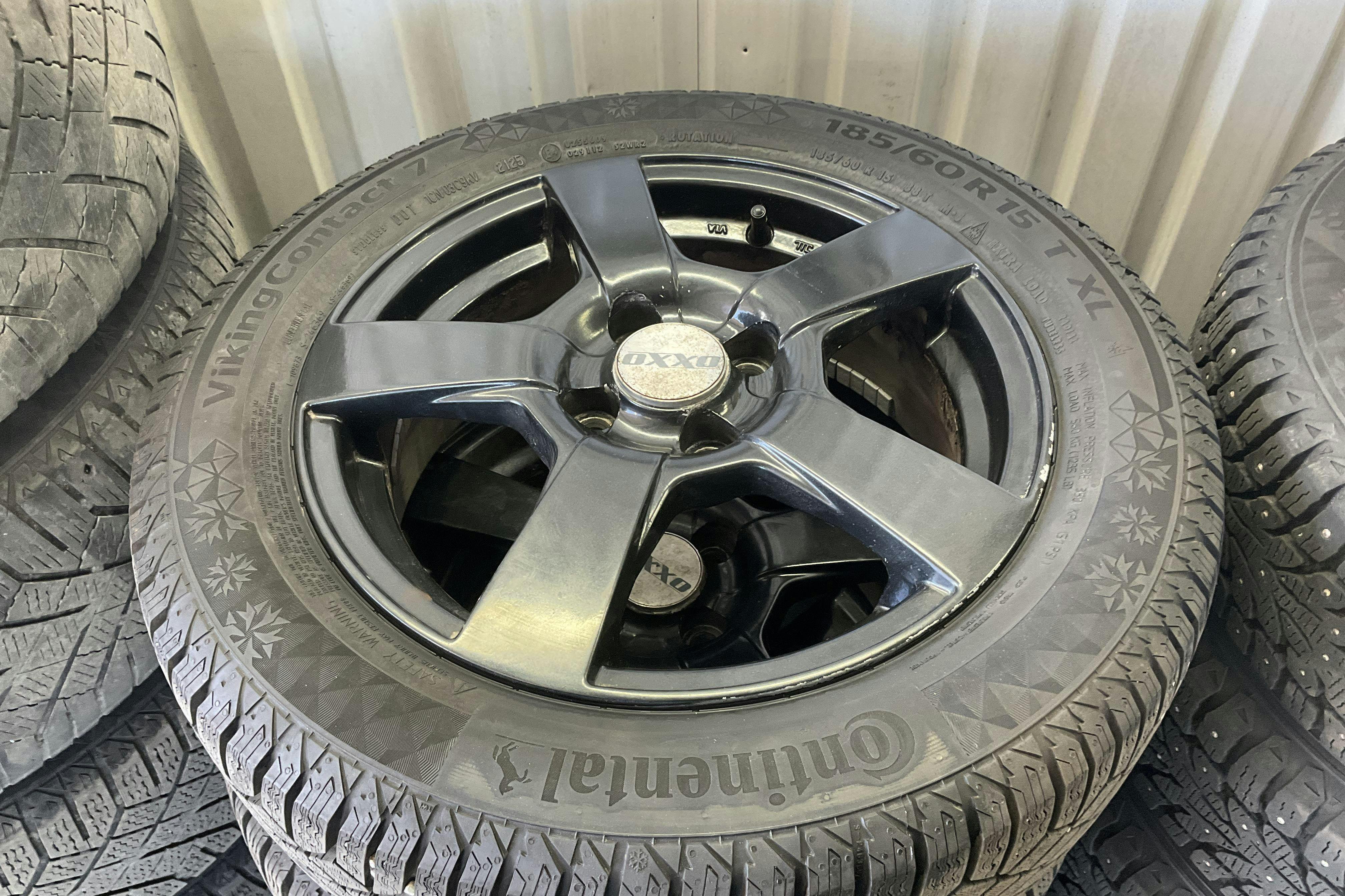 Vehicle Image 12