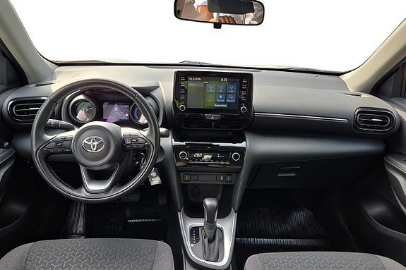 Vehicle Image 12