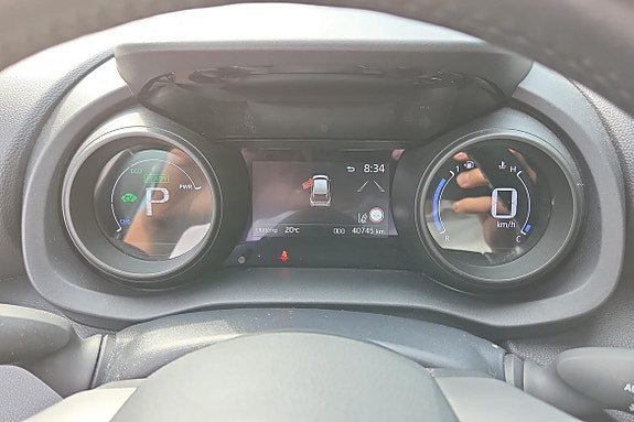 Vehicle Image 15