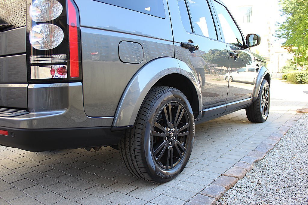Vehicle Image 15