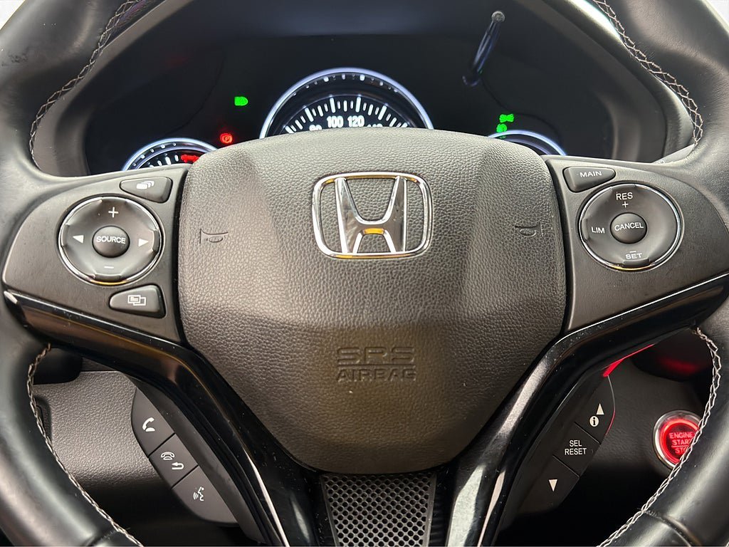 Vehicle Image 15