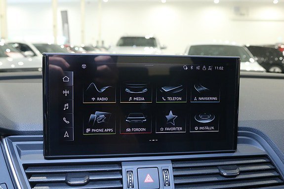 Vehicle Image 22
