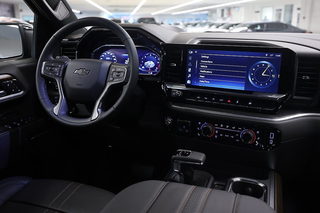 Vehicle Image 14