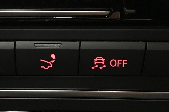 Vehicle Image 29