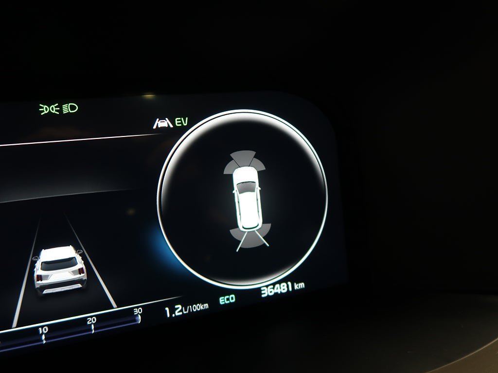 Vehicle Image 30