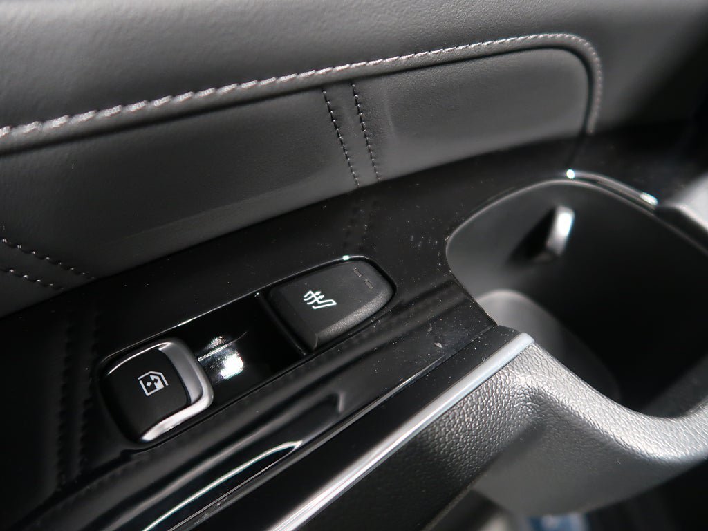 Vehicle Image 37
