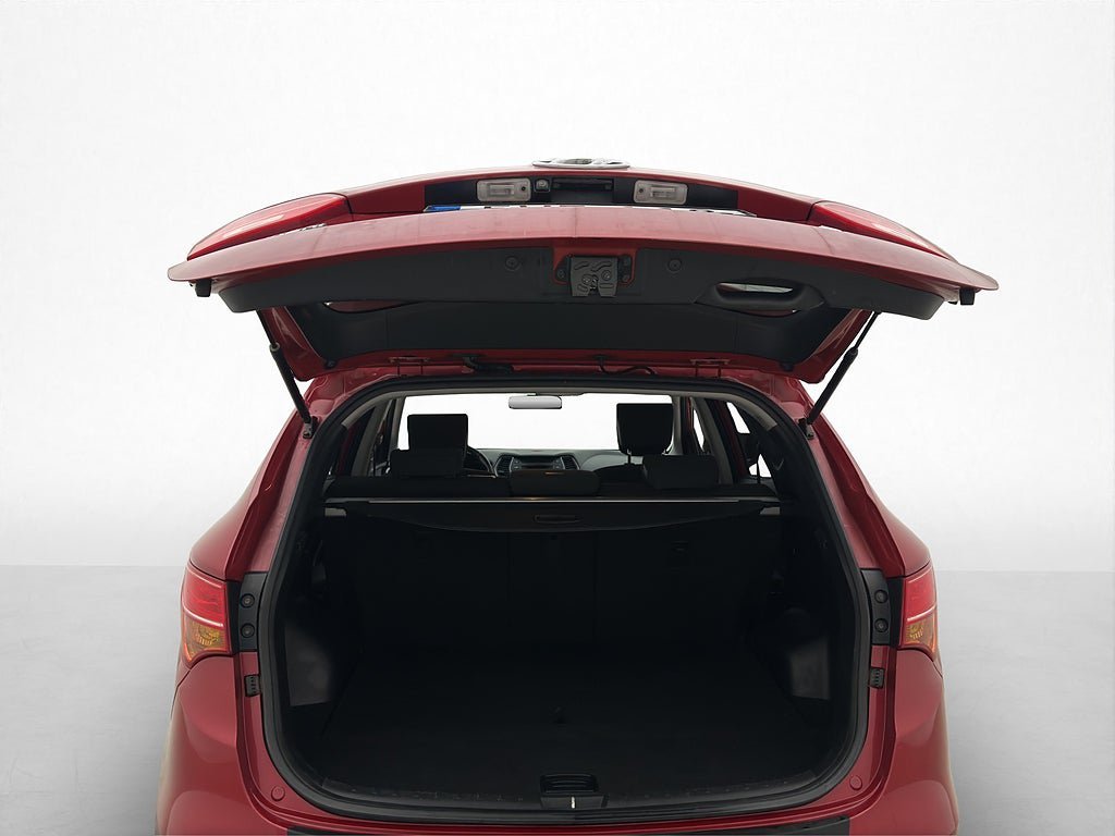 Vehicle Image 10