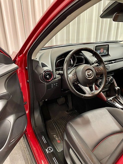 Vehicle Image 7