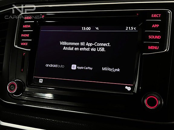 Vehicle Image 19