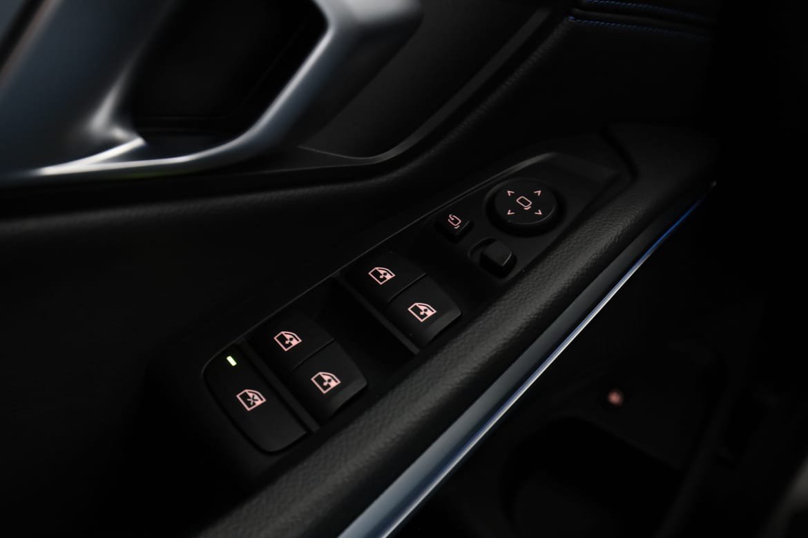 Vehicle Image 40